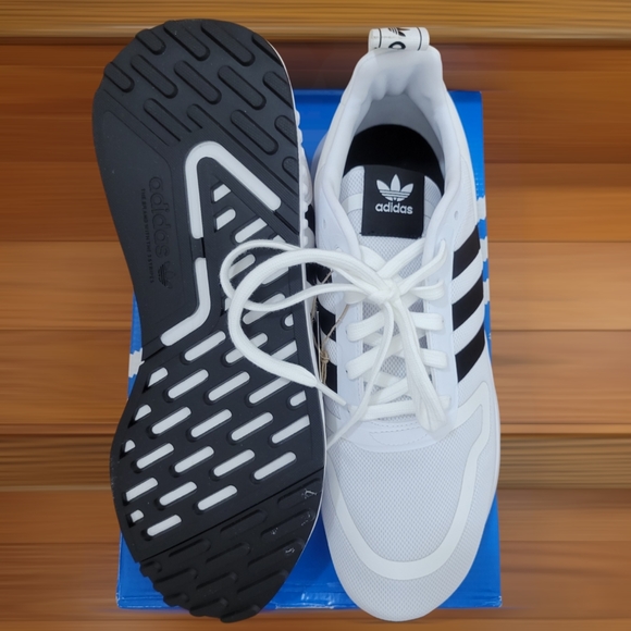 Men's Adidas White & Black Multix Shoes - Picture 5 of 10